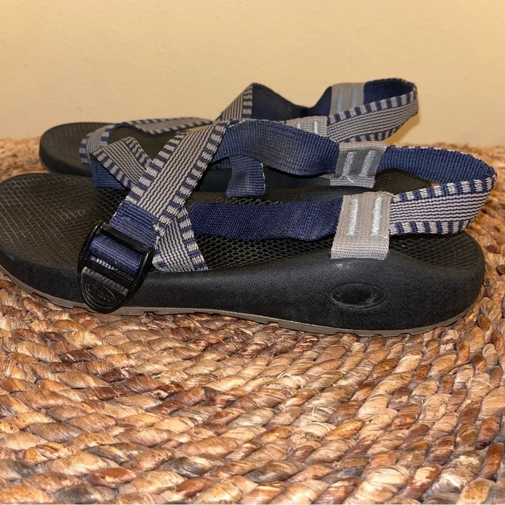 Chaco Z/1 Men Size 10 Blue Stripe Hiking Sport Sandals EUC!